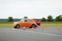 VW Käfer Typ 1 vs. Camaro SS